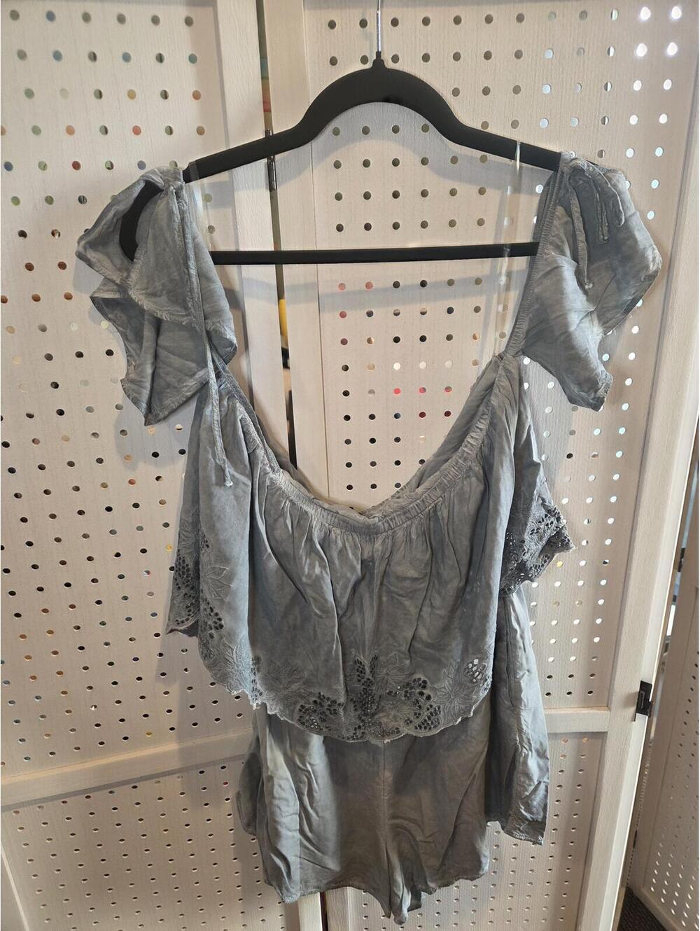 American Eagle Outfitters Women's Grey Romper with Eyelet Details, Size M